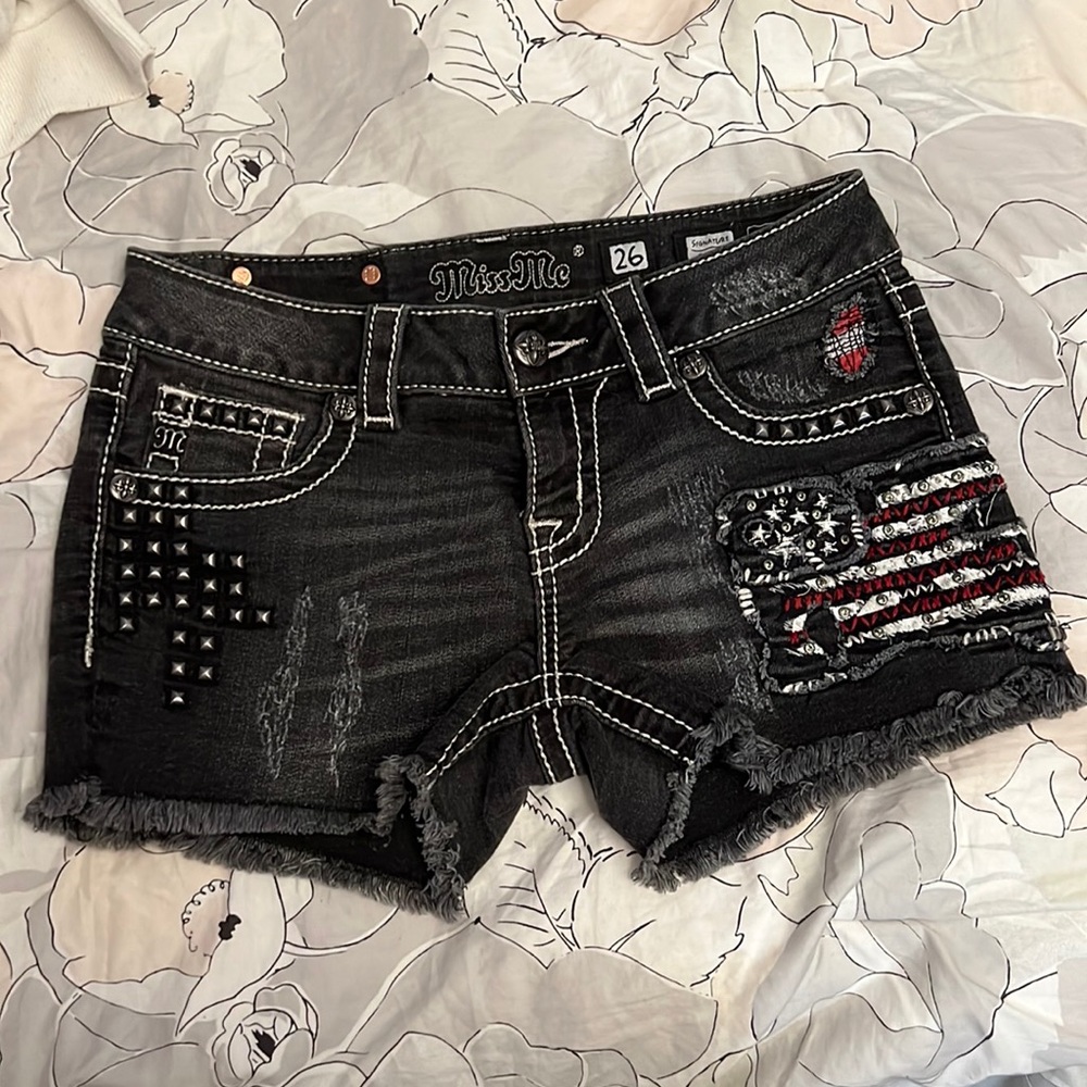 Miss Me black jean shorts with flag detail